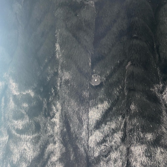 H&M Faux Fur Jacket - Picture 2 of 3